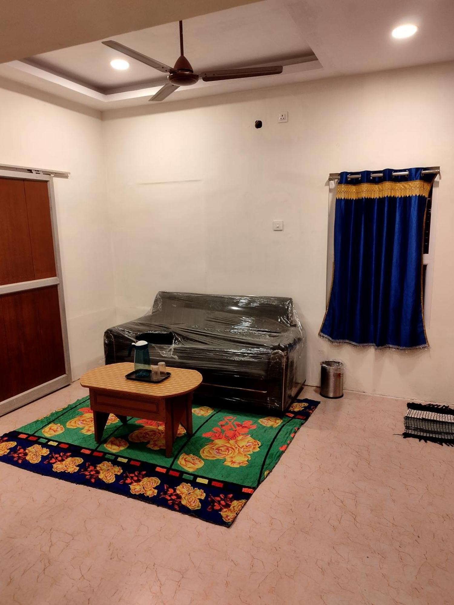 Aishwaryam Home Stay Мадурай Экстерьер фото